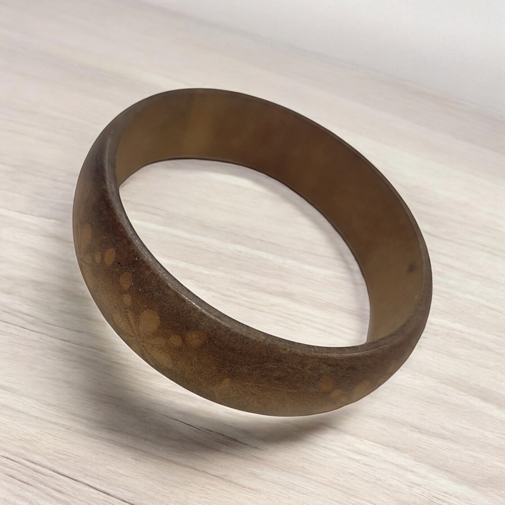 Brown wooden etched Bangle